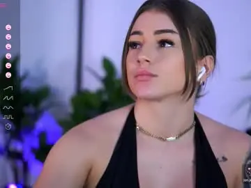 Chaturbate Live Sex Cam of babbyaisha