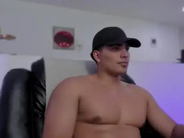 Chaturbate Live Porn of jamesgraay