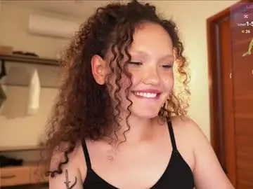 Chaturbate Watch Live Sex Cams of lilicapie