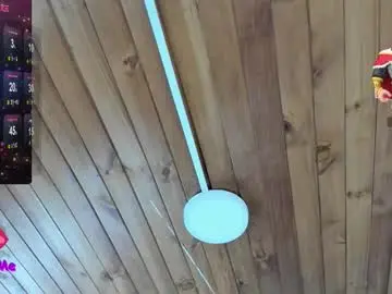 Chaturbate Live Sex Cam of natasha__logan