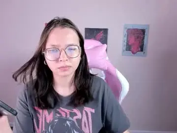 Chaturbate Sex Cam of noora_moore