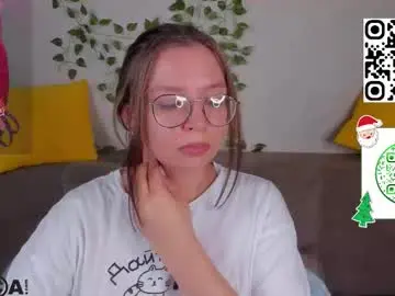 Chaturbate Adult Webcams of noora_moore