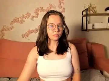 Chaturbate Watch Live Sex Cams of noora_moore