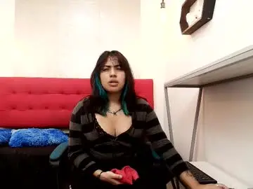 Chaturbate Free Porn Cam of luary69