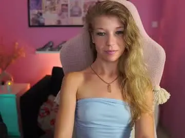 Chaturbate Best live sex cam show of missicute18