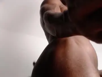 Chaturbate Live Porn of drake_brown_23