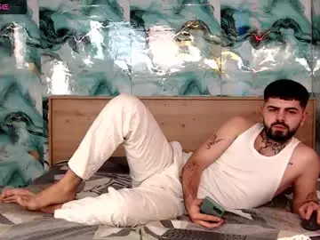 Chaturbate Watch Live Sex Cams of killianvane