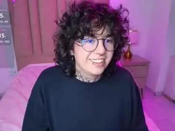 Chaturbate Best live sex cam show of velvetkai_nom