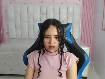 Chaturbate Nude Webcam of bella_vibes_s