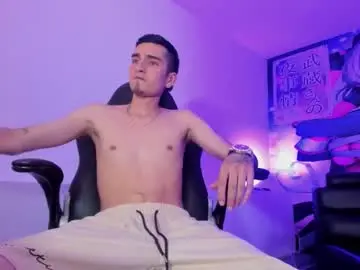 Chaturbate Adult Webcam of ethan_boy_