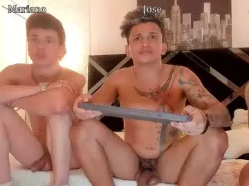Chaturbate Free Porn Cam of adriano_bigcock