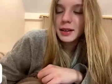 Chaturbate Live Sex Cam of georgietiogangco