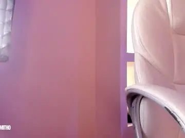 Chaturbate Live Sex Cam of lucy_smith7