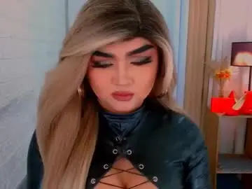 Chaturbate Best live sex cam show of luxsasha