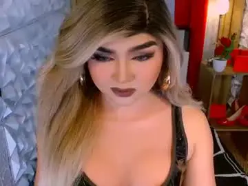 Chaturbate Watch Live Sex Cams of luxsasha