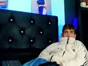 Chaturbate Nude Webcam of ttimy_x_boy