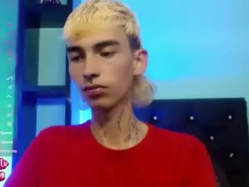 Chaturbate Live Sex Cam of ttimy_x_boy