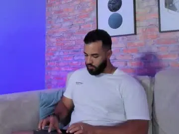 Chaturbate Sex Chat of chris_varden