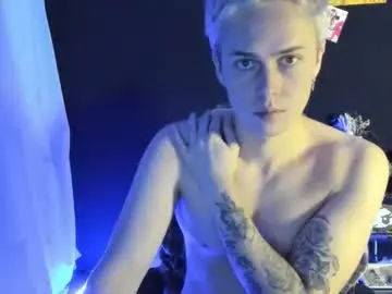 Chaturbate Nude Webcam of danny_love01