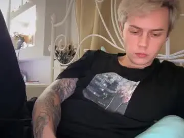 Chaturbate Watch Live Sex Cams of danny_love01
