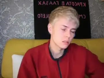 Chaturbate Sex Cam of danny_love01