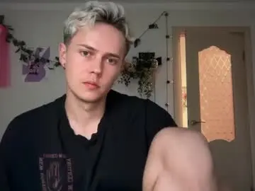 Chaturbate Free Live Porn of danny_love01