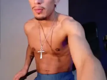 Chaturbate Live Sex Cam of rafaelstone