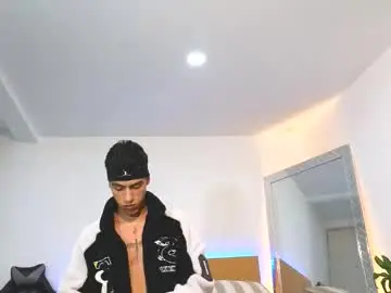 Chaturbate Private Sex Chat of russell_adams_
