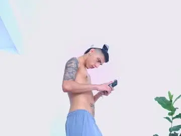 Chaturbate Adult Webcams of russell_adams_