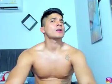 Chaturbate Sex Cam of andy_walker_