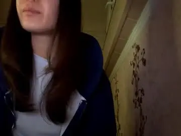 Chaturbate Watch Live Sex Cams of migdaliafenlon