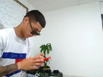 Chaturbate Sex Chat of mr_porn_9