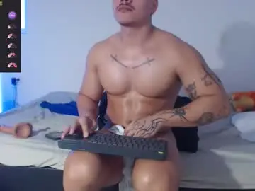 Chaturbate Live Sex Cam of paulo_allen