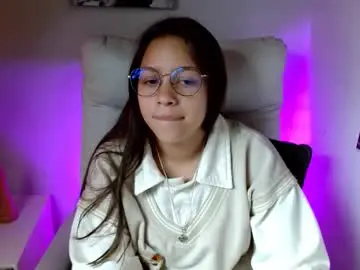 Chaturbate Best live sex cam show of samantharoldan