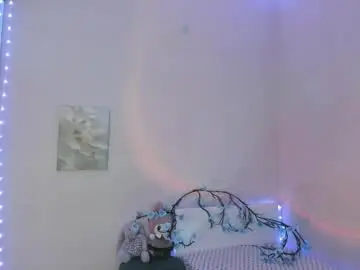 Chaturbate Live Sex Cam of your_tender_doll
