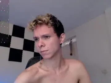 Chaturbate Live Porn of bryamado