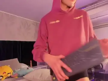 Chaturbate Live Sex Cam of justinbe_