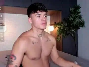 Chaturbate Watch Live Sex Cams of iron_tous