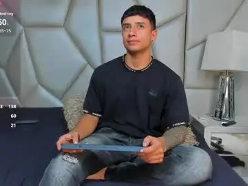 Chaturbate Live Porn of jaze_bradley