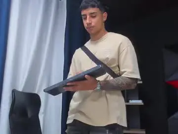 Chaturbate Adult Webcams of jaze_bradley