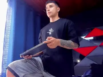 Chaturbate Live Sex of jaze_bradley