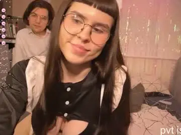 Chaturbate Nude Webcam of passiondesire_