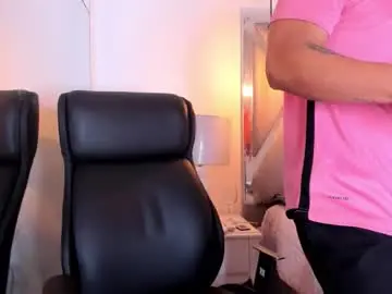 Chaturbate Free Porn Cam of chris_diamonnd