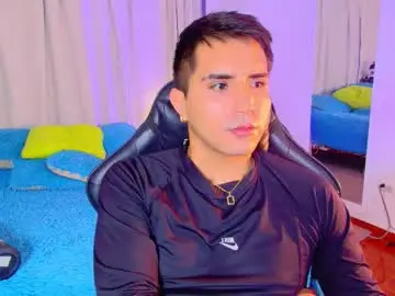 Chaturbate Live Sex Cam of fatass_420