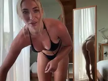 Chaturbate Free Porn Cam of heyskylar