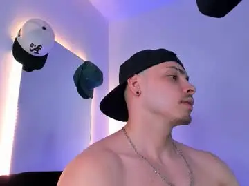 Chaturbate Live Porn of maxwell_dupont