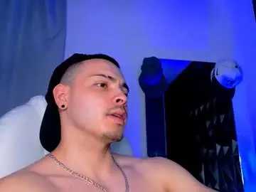 Chaturbate Live Sex Cam of maxwell_dupont