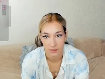 Chaturbate Live Sex Cam of meghanemily