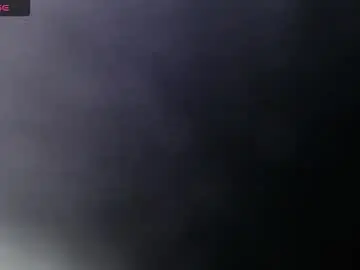 Chaturbate Nude Webcam of miahlove3x