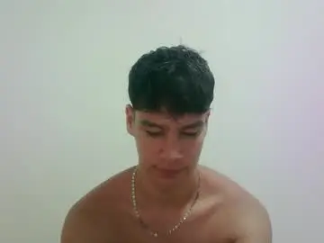 Chaturbate Best live sex cam show of zeus_183